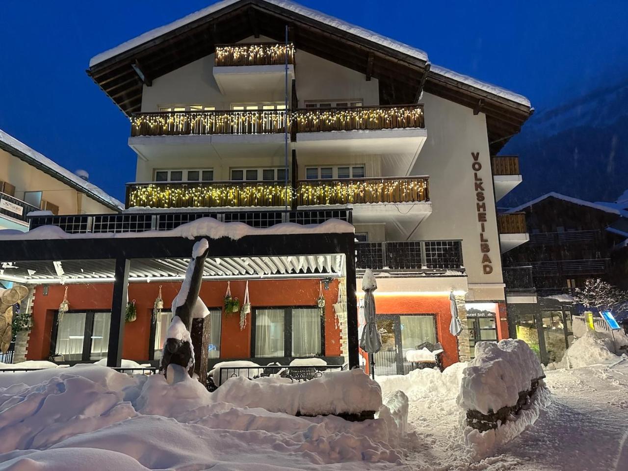 Therme 51° Hotel Physio & Spa Leukerbad Exterior foto